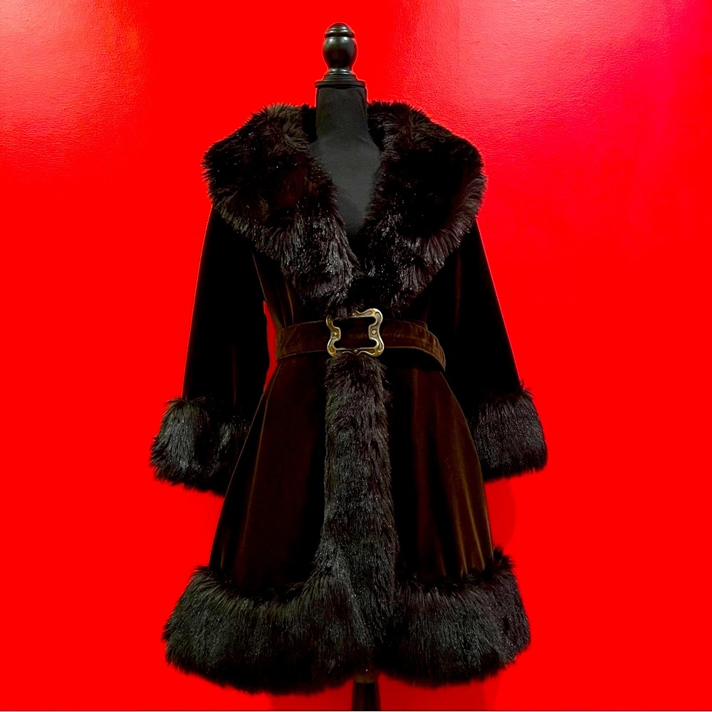 🖤 Vintage 50s/60s Faux Fur Velvet Coat✨